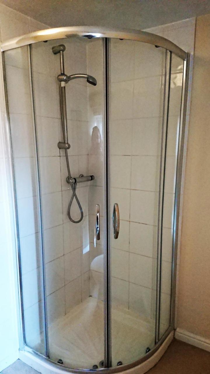 The Wellington Hotel Howden Екстериор снимка